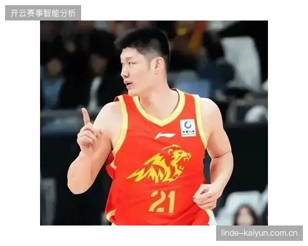胡金秋与MVP贺希宁领衔一阵，李弘权、庞峥麟、陈盈骏凭借赛季稳定表现成功入选
